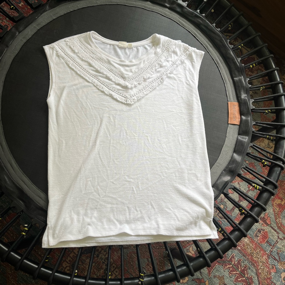 GAP White Short Sleeve Tee